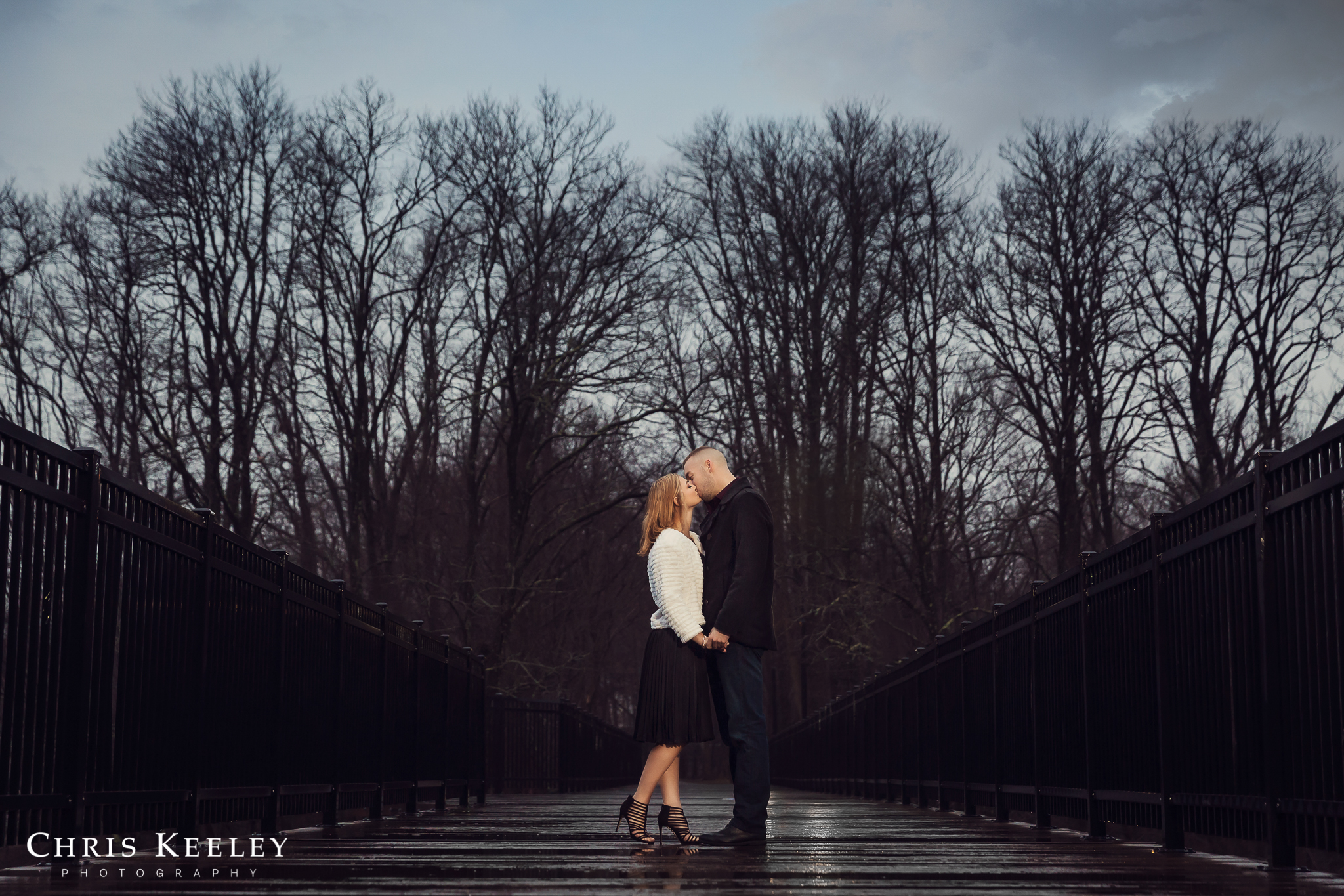 engagement-pictures-dover-new-hampshire-09.jpg