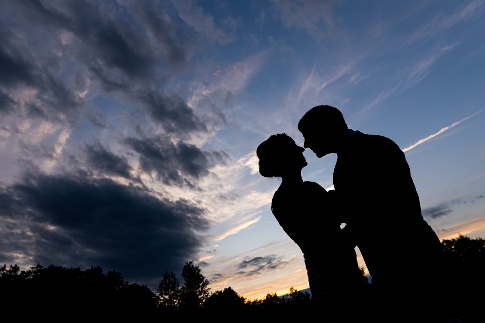 mike-stephanie-new-hampshire-summer-outdoor-wedding-22.jpg