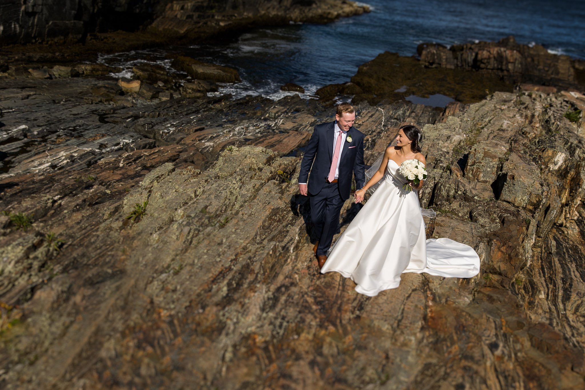 bianca-davis-cliff-house-maine-wedding-09.jpg