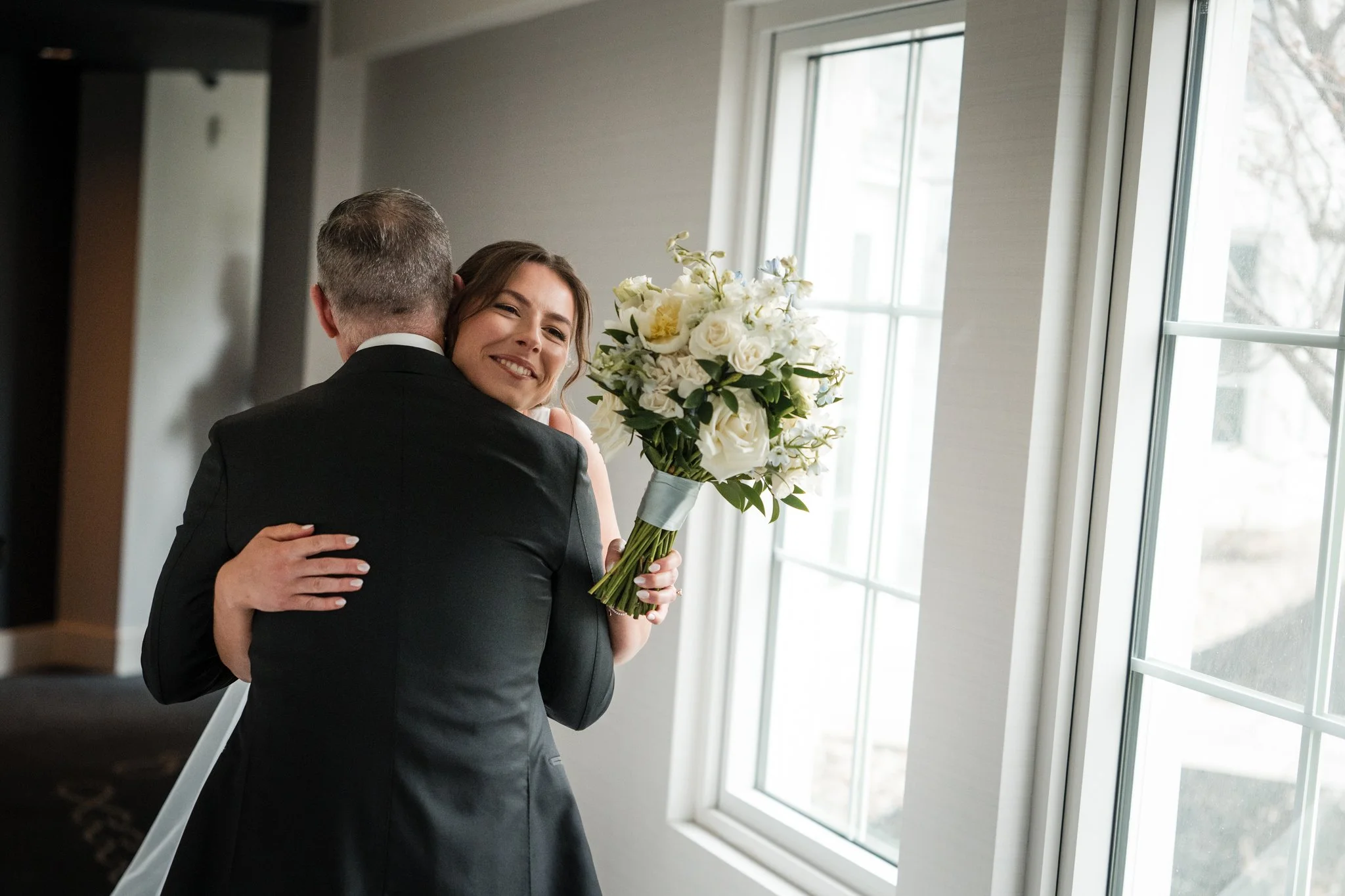 elisabeth-joe-cliff-house-maine-spring-wedding-20.jpg