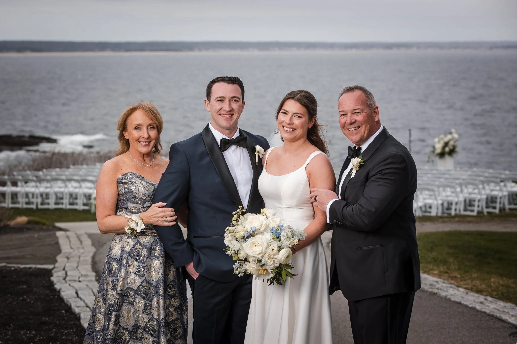 elisabeth-joe-cliff-house-maine-spring-wedding-34.jpg