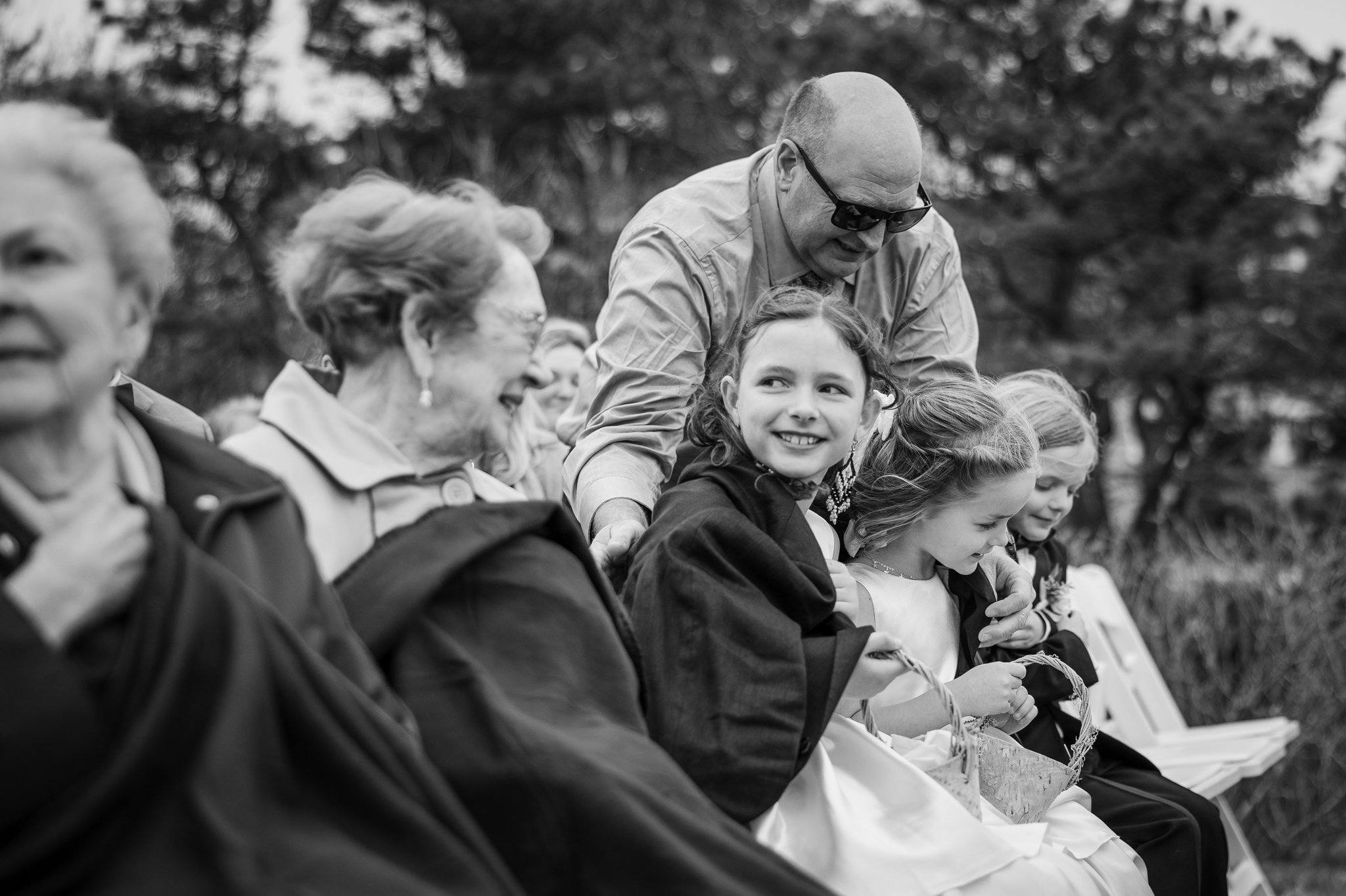 elisabeth-joe-cliff-house-maine-spring-wedding-40.jpg
