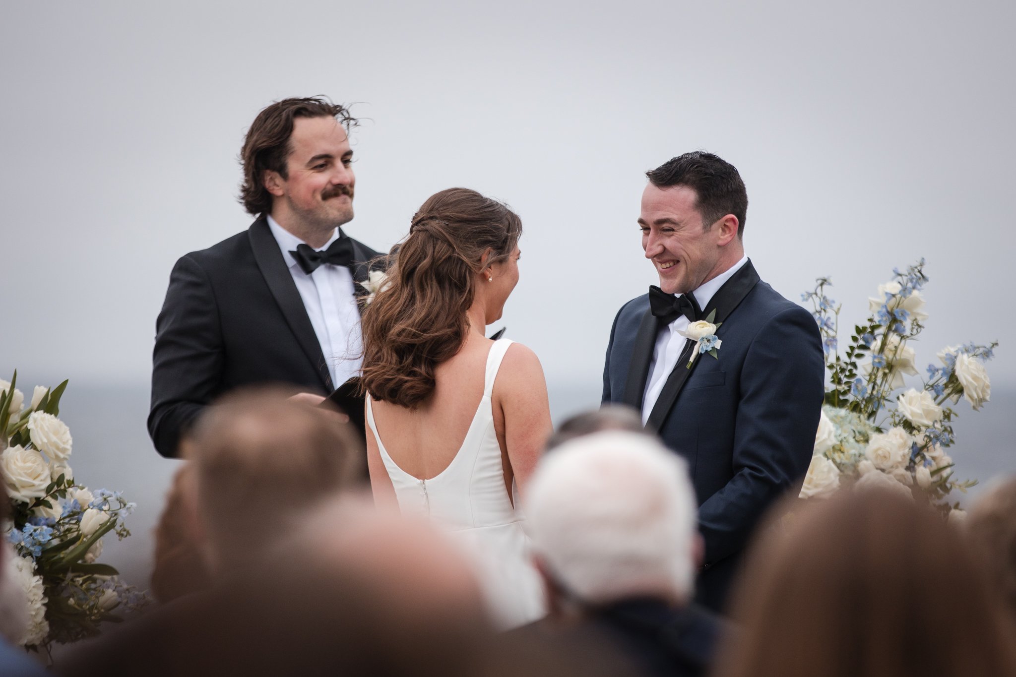 elisabeth-joe-cliff-house-maine-spring-wedding-49.jpg