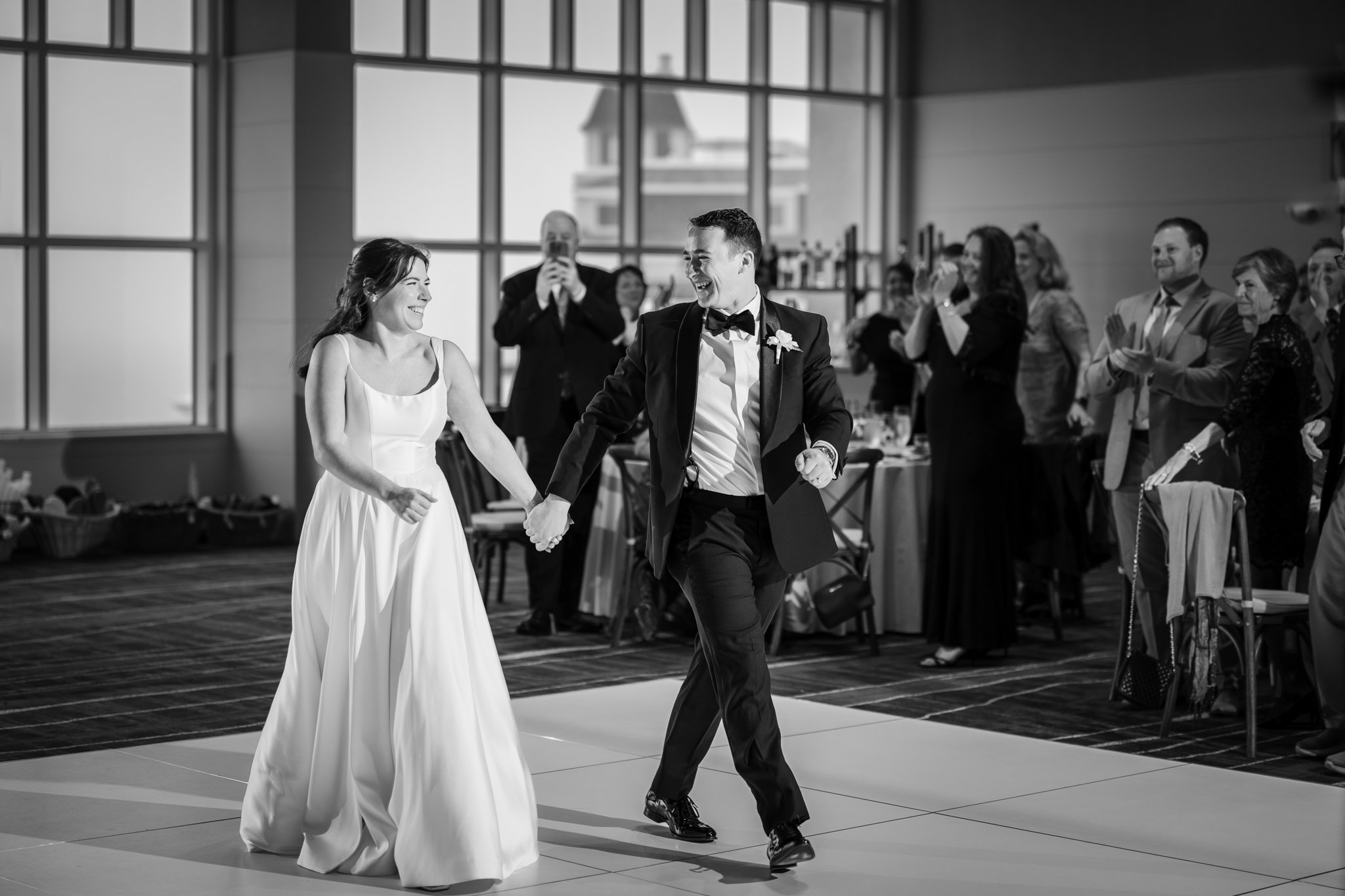 elisabeth-joe-cliff-house-maine-spring-wedding-63.jpg