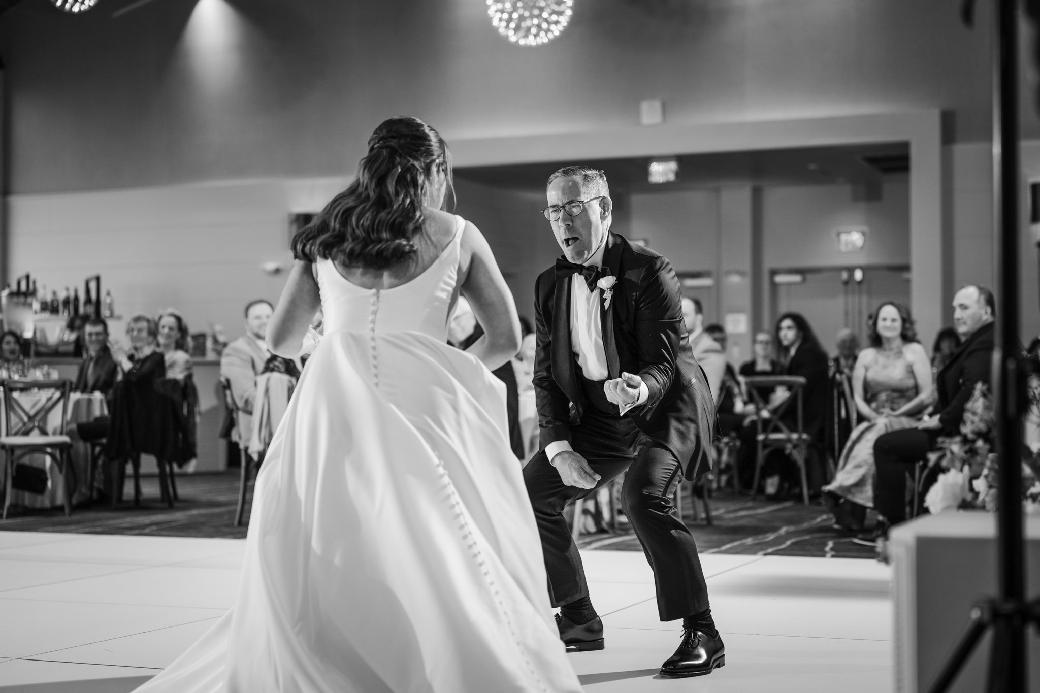elisabeth-joe-cliff-house-maine-spring-wedding-66.jpg