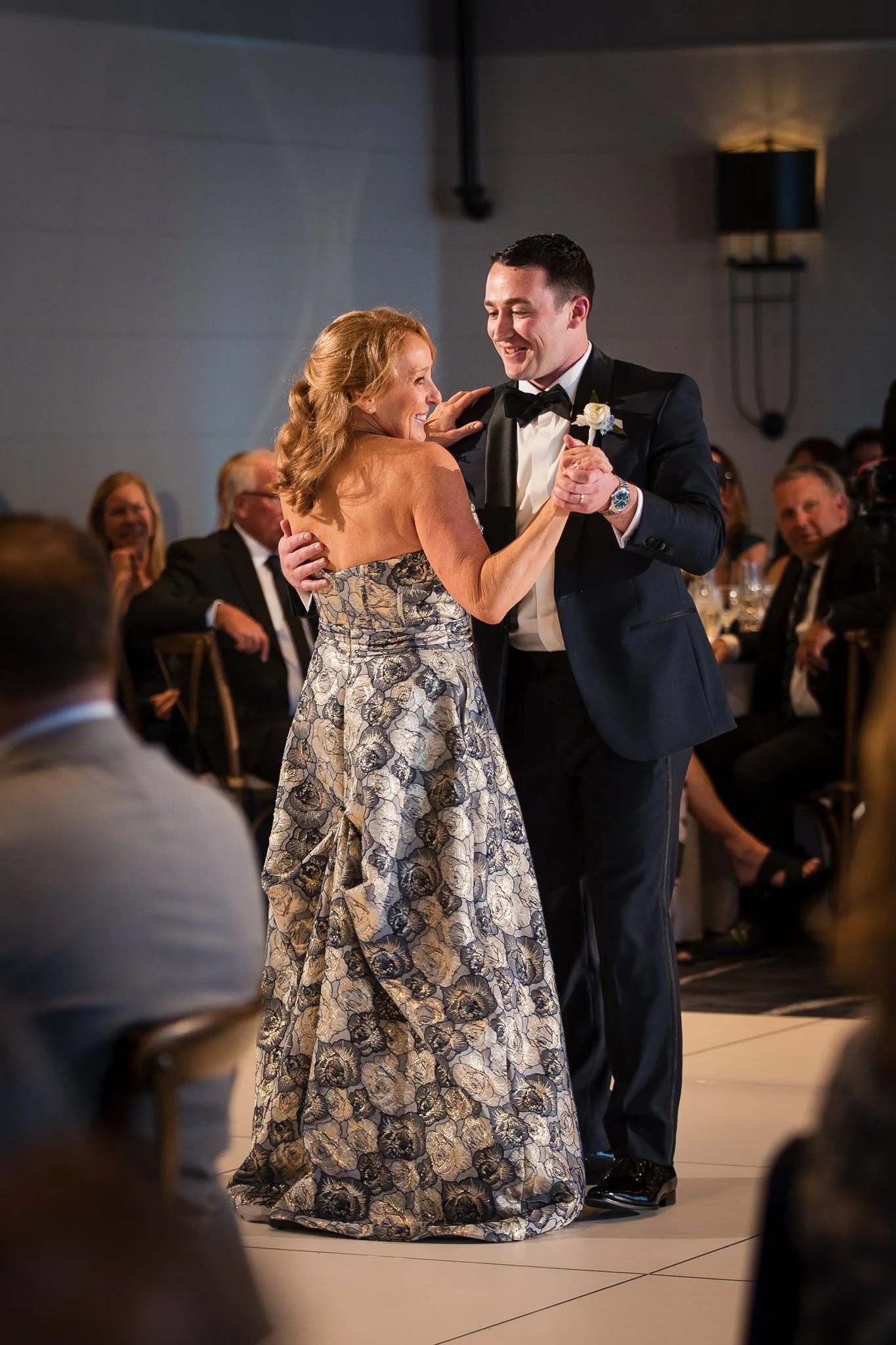 elisabeth-joe-cliff-house-maine-spring-wedding-68.jpg