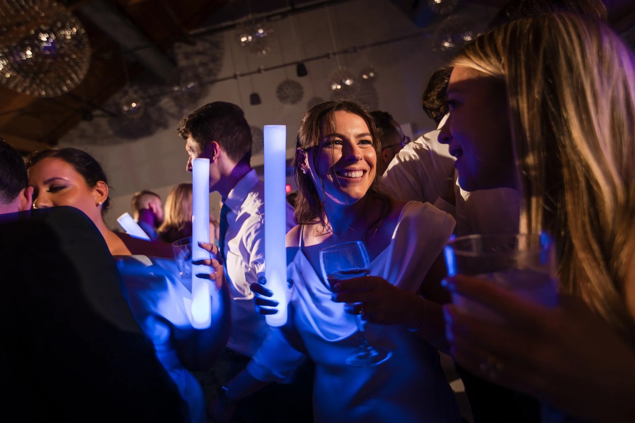 elisabeth-joe-cliff-house-maine-spring-wedding-90.jpg