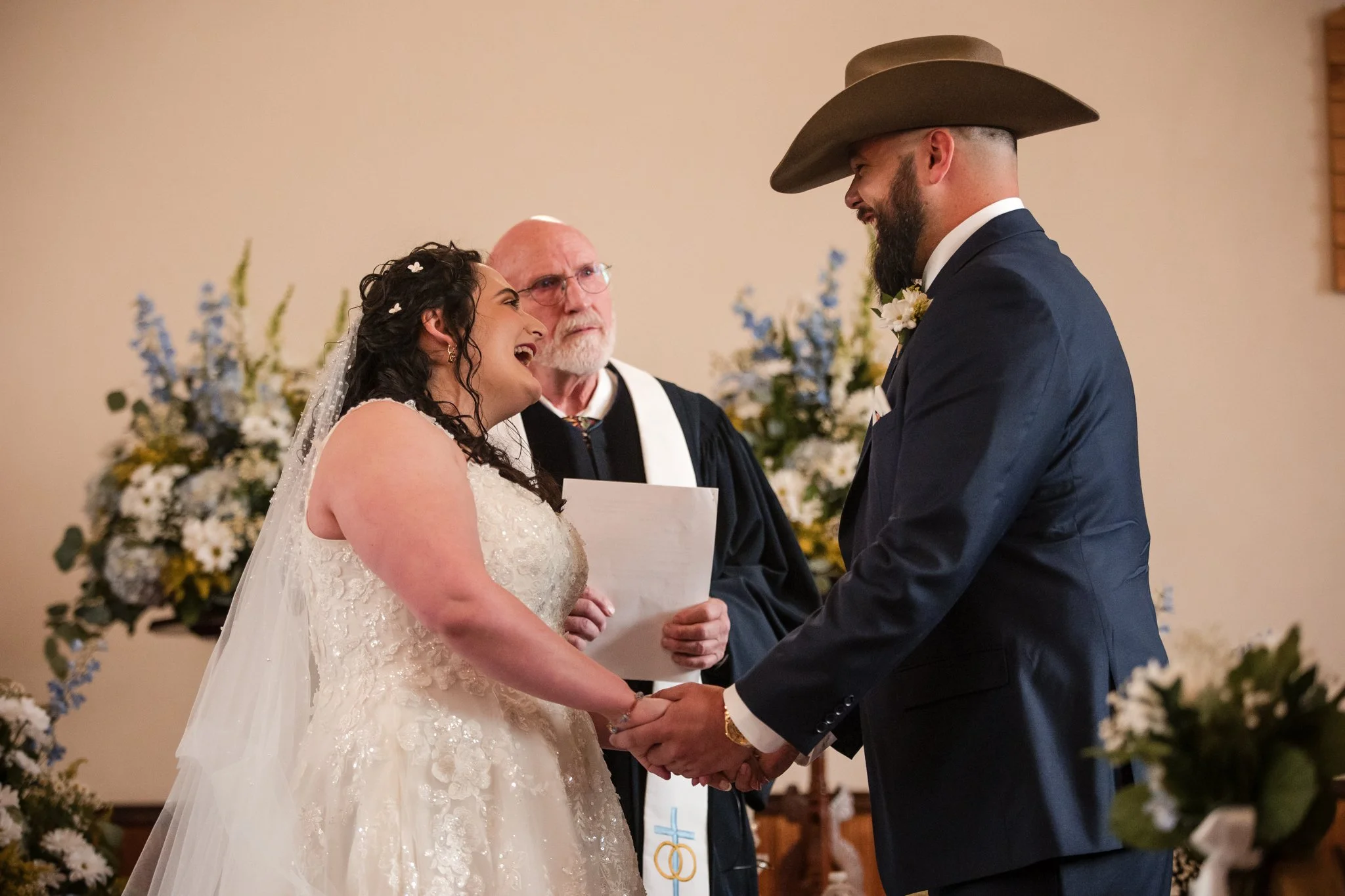 jacob-jamie-new-hampshire-farm-wedding-29.jpg