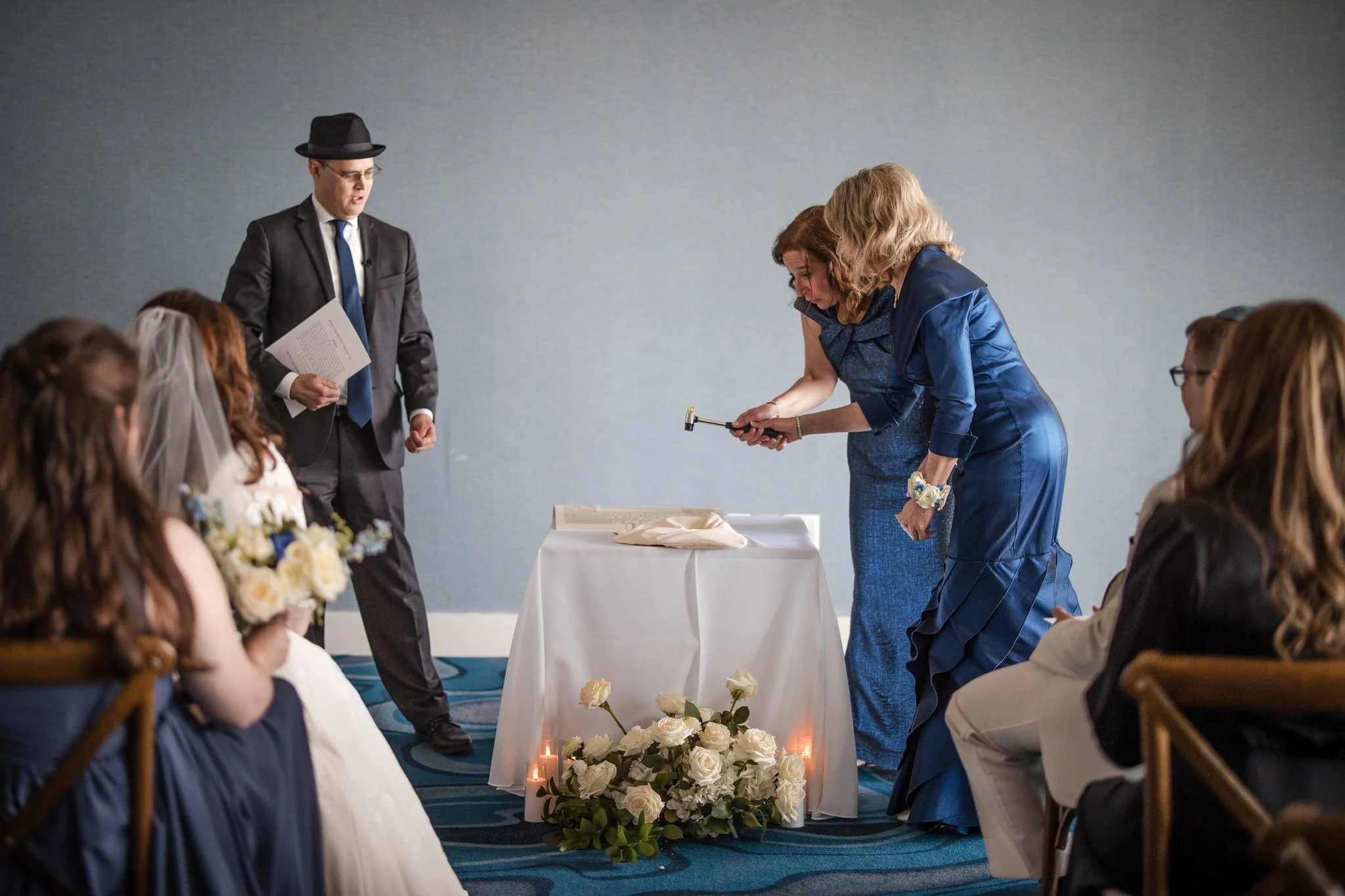 samm-joey-jewish-navy-wedding-cliff-house-maine-023.jpg