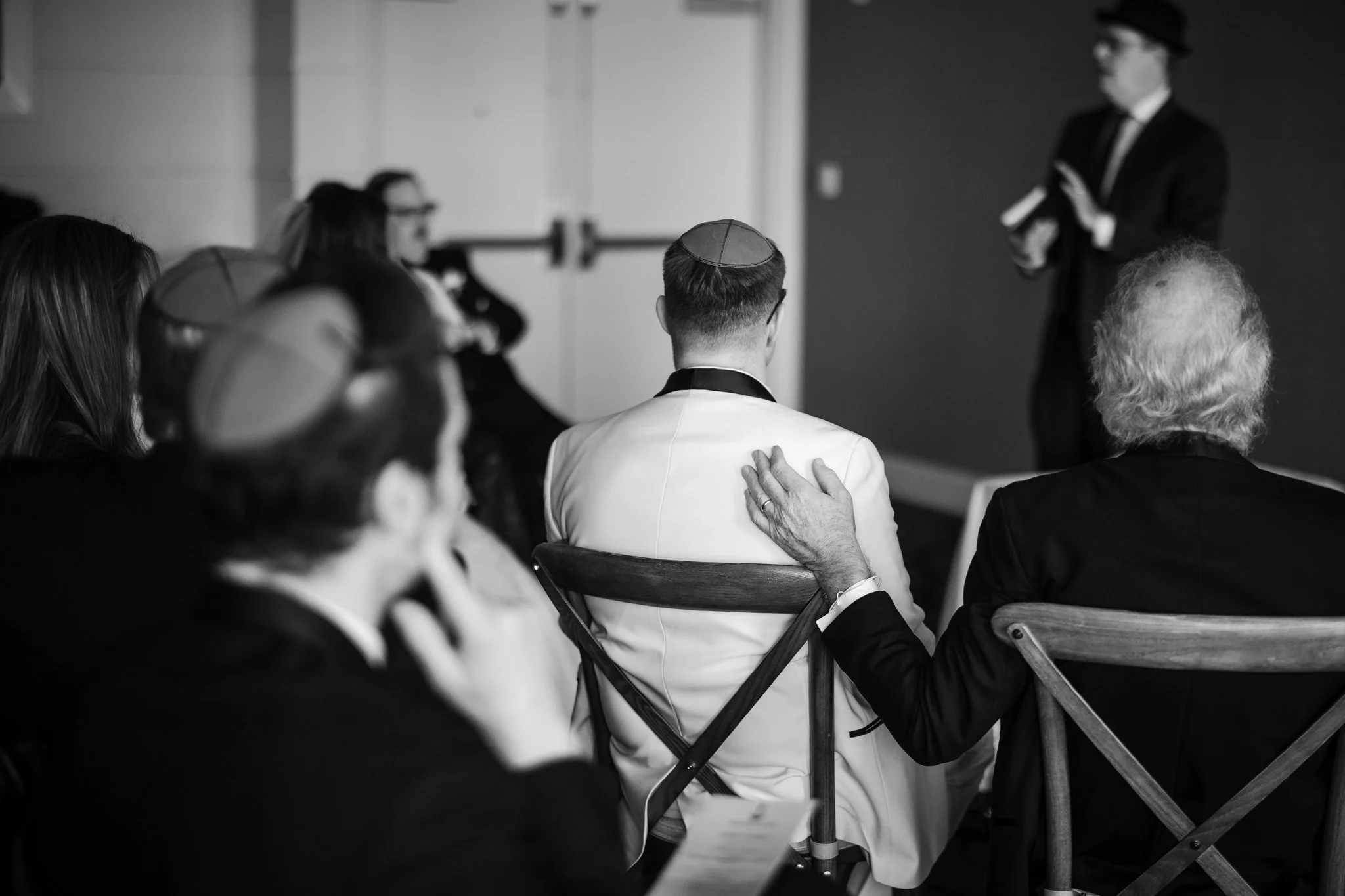 samm-joey-jewish-navy-wedding-cliff-house-maine-024.jpg