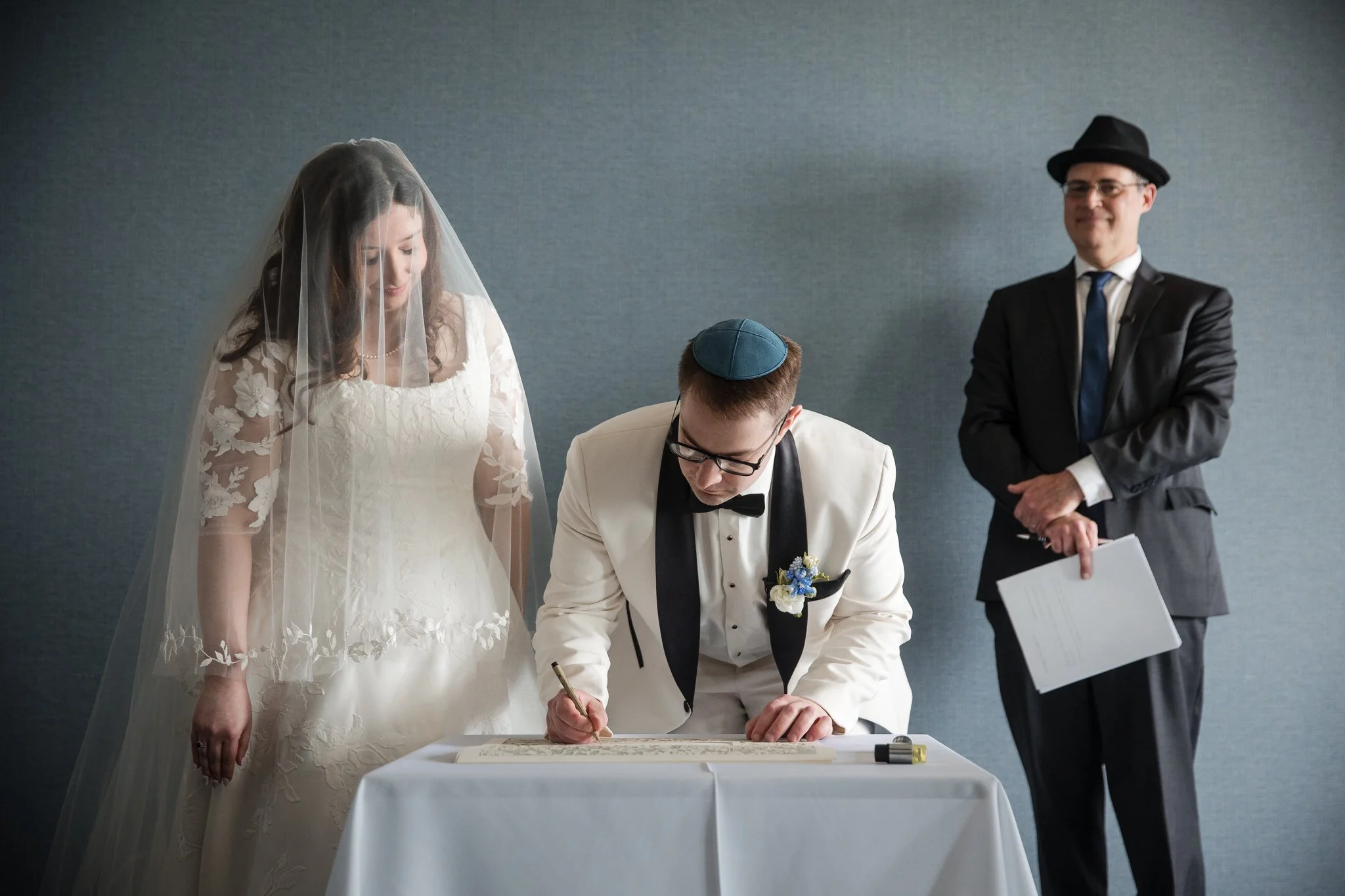 samm-joey-jewish-navy-wedding-cliff-house-maine-028.jpg