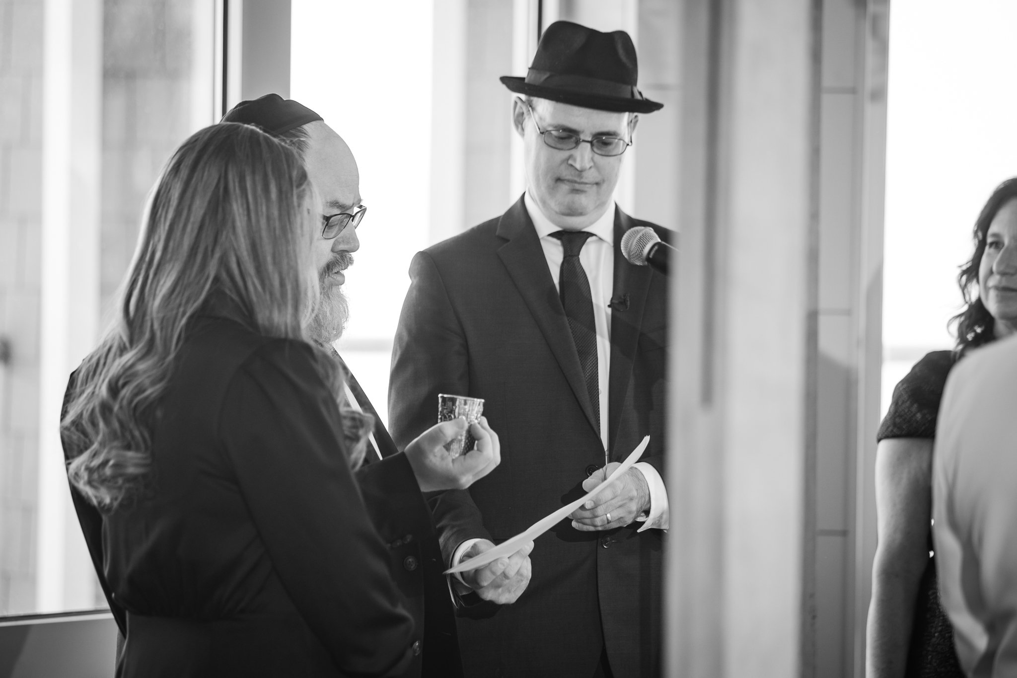 samm-joey-jewish-navy-wedding-cliff-house-maine-037.jpg