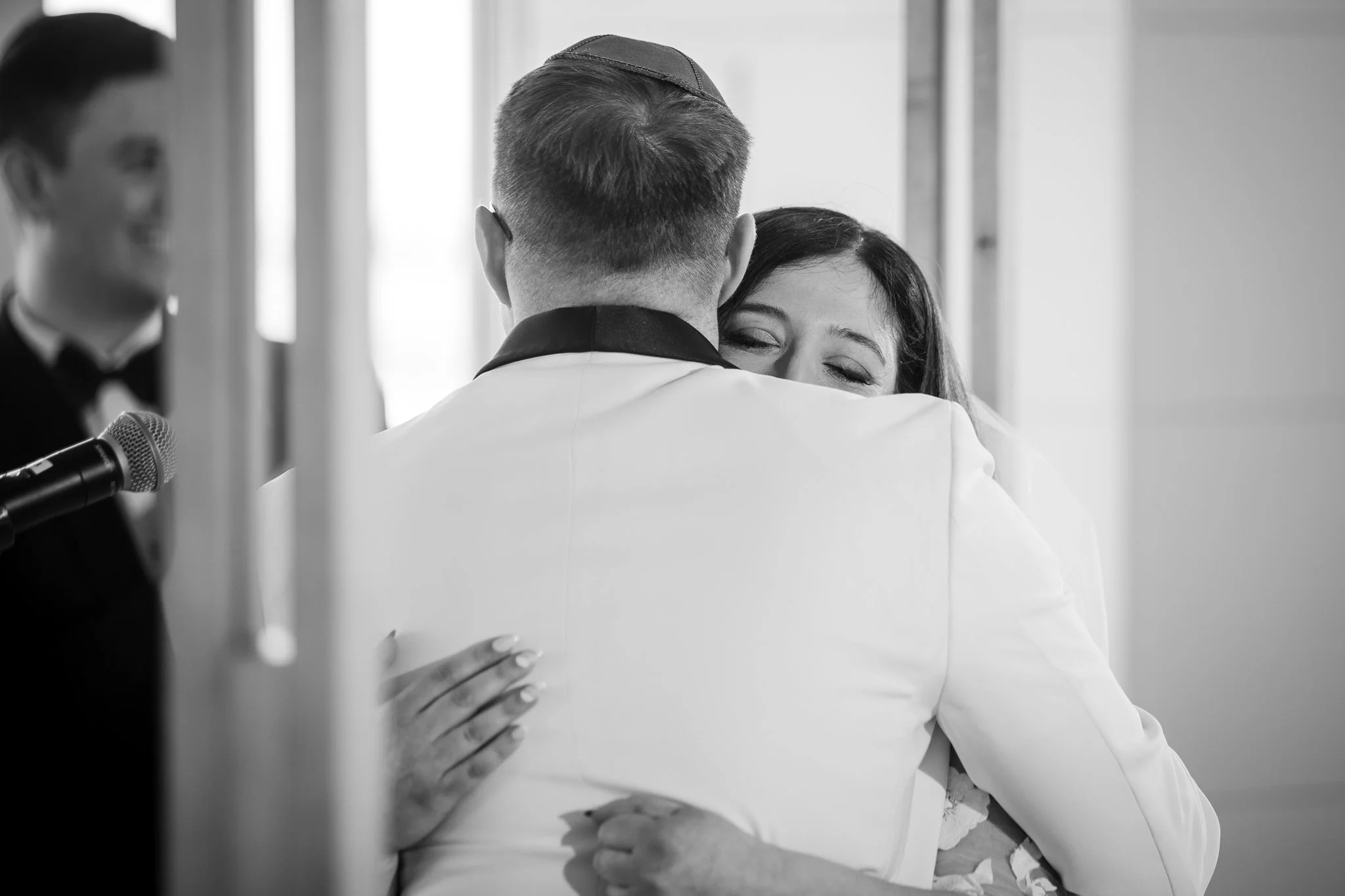 samm-joey-jewish-navy-wedding-cliff-house-maine-042.jpg