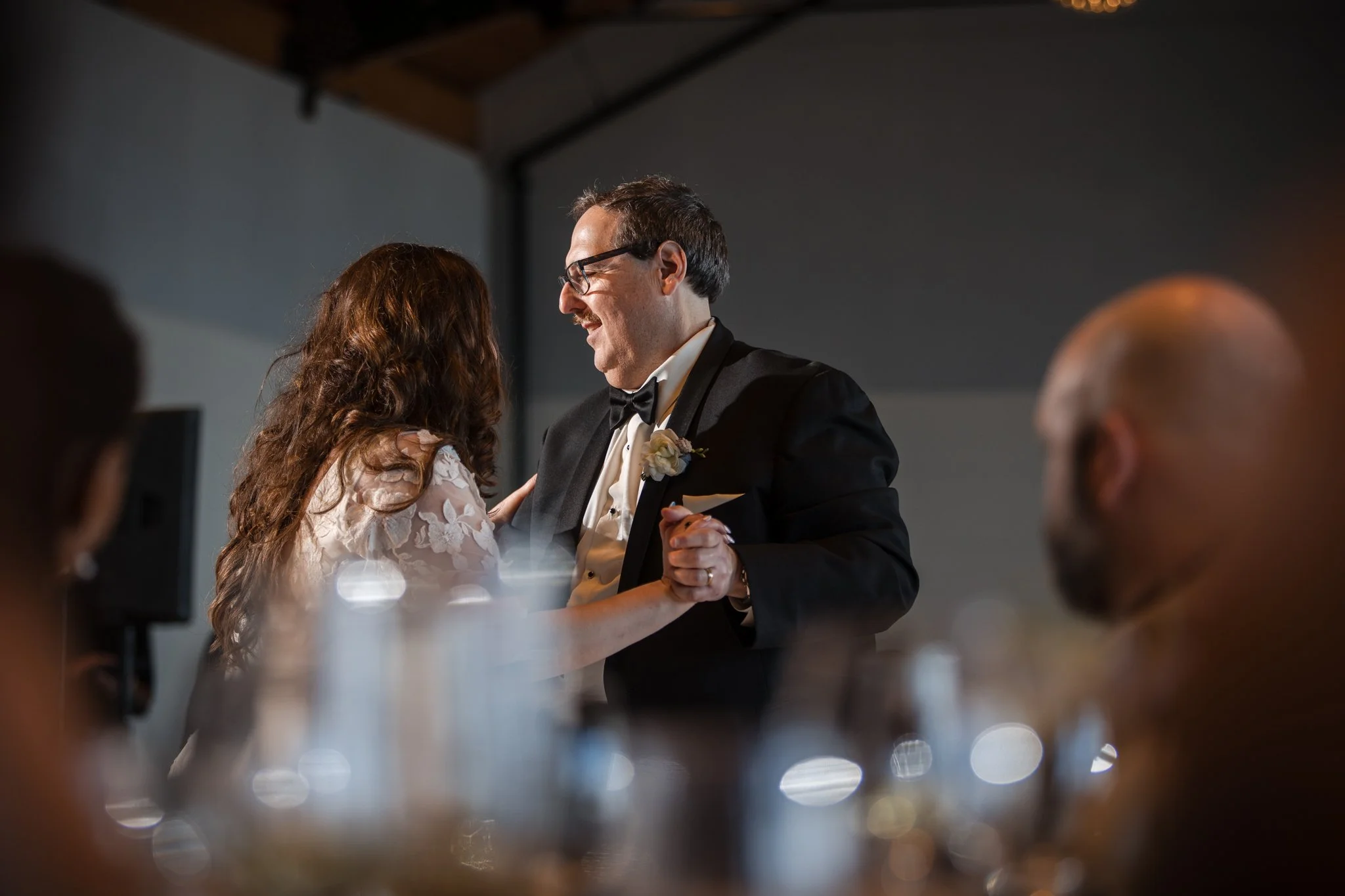 samm-joey-jewish-navy-wedding-cliff-house-maine-063.jpg