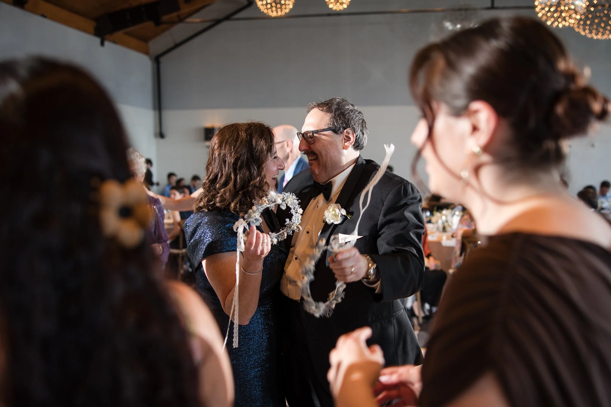 samm-joey-jewish-navy-wedding-cliff-house-maine-068.jpg