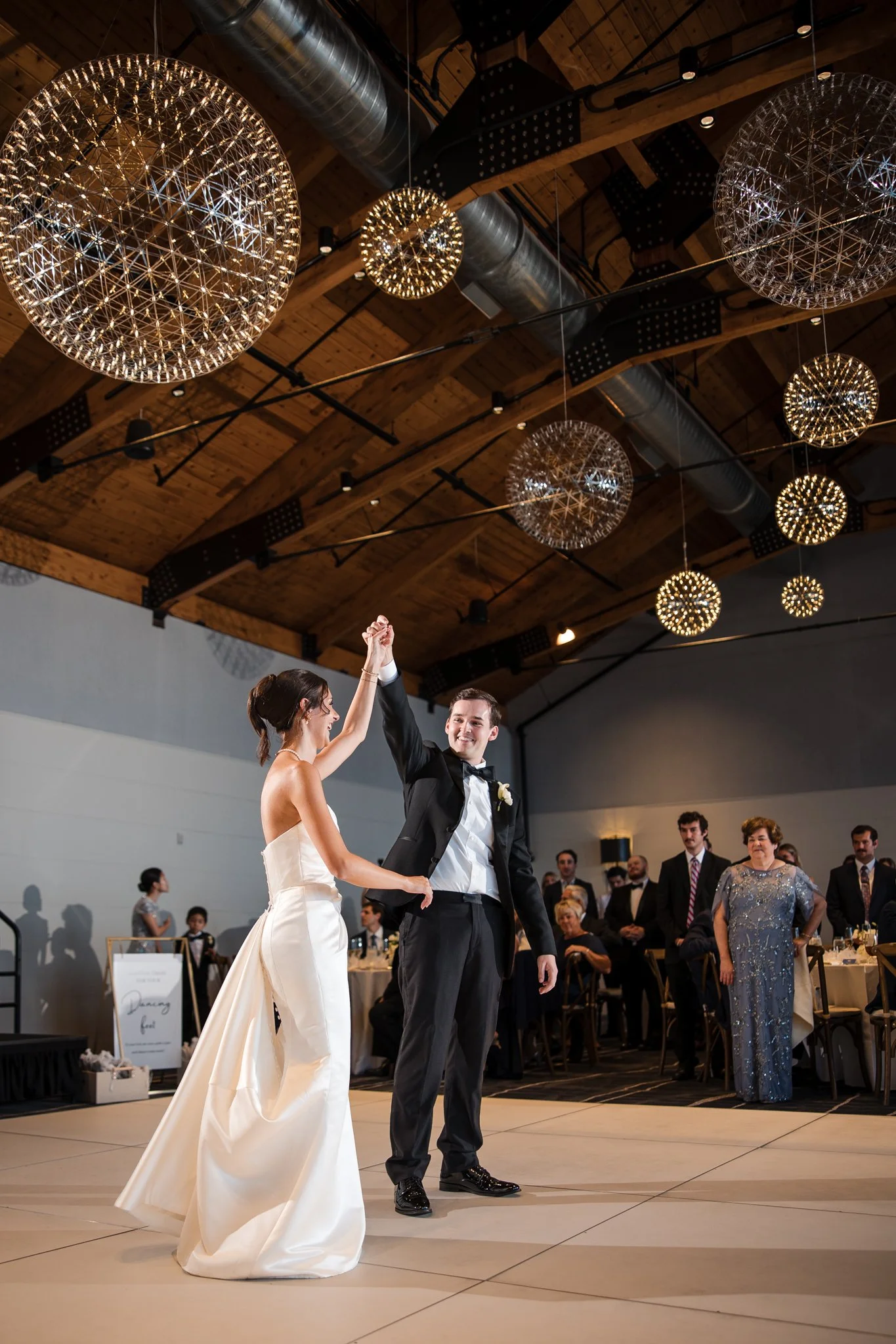 maria-gabe-cliff-house-maine-summer-wedding-66.jpg