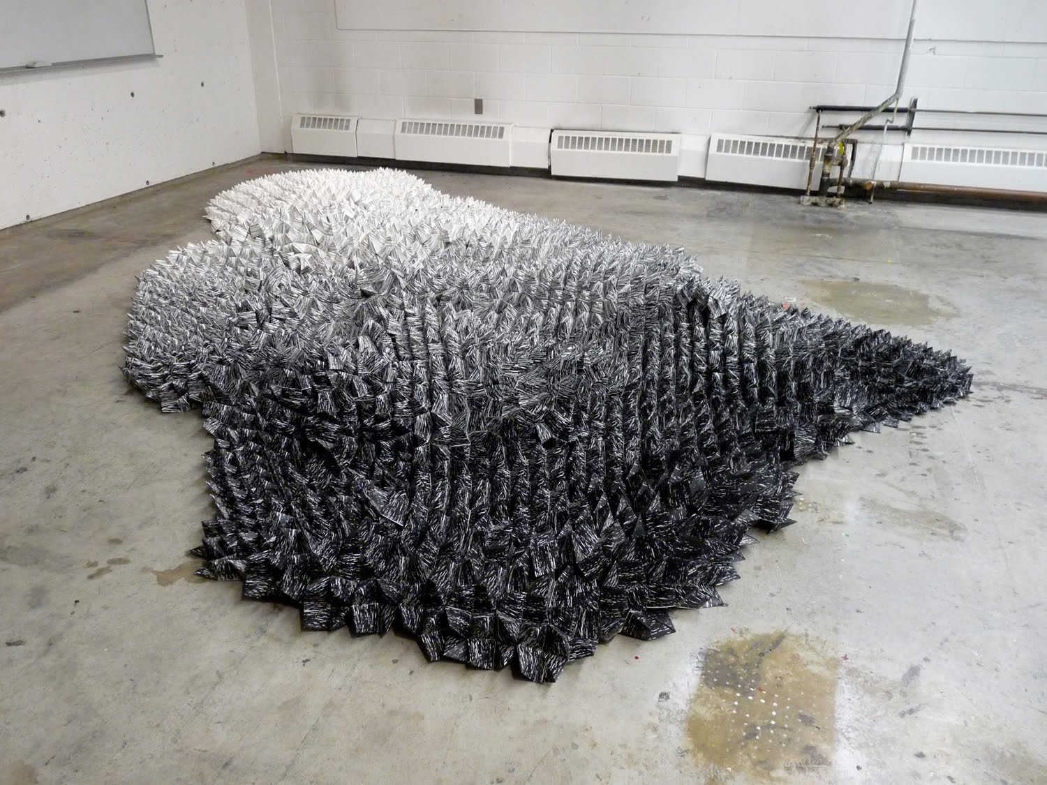 La débâcle dans mon atelier de maitrise, Université du Québec à Montréal, QC, Canada, 2009