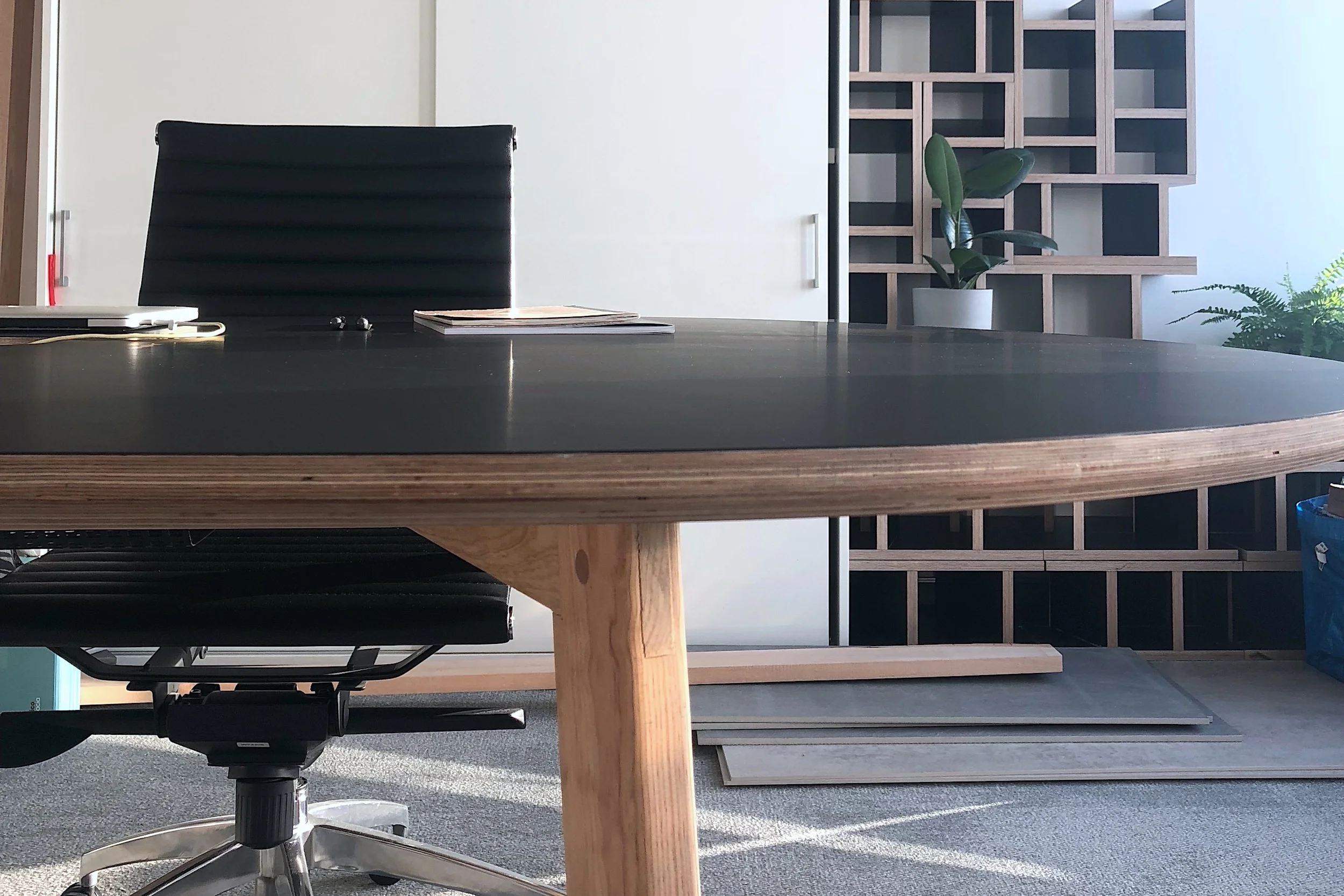 Brennan-Chiu_Industrial-Design_Design-Studio-Table_Detail-3.jpg