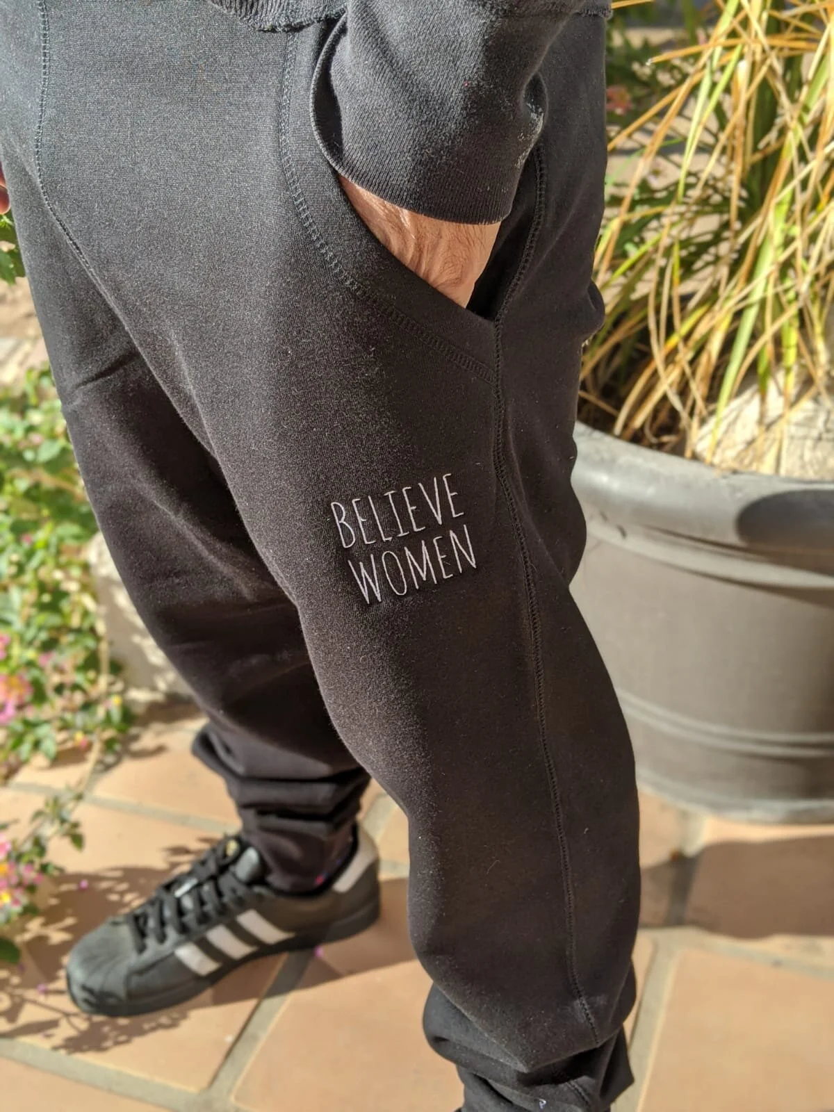 1DDEF475-D2CB-4079-B82E-380B9093CE7B