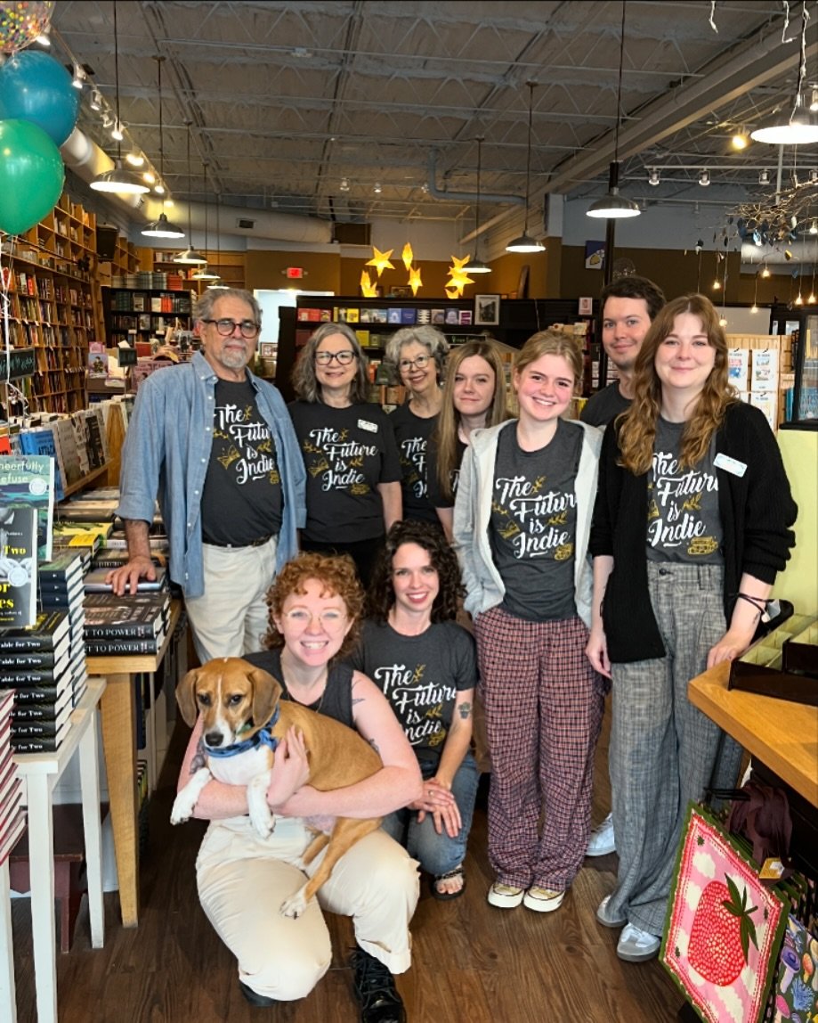 The day we&rsquo;ve all been waiting for is finally here!! It&rsquo;s Independent Bookstore Day! Check our stories to remind yourself of the author line up and schedule for the day. And don&rsquo;t forget we have exclusive IBD merch and a #LibroGolde