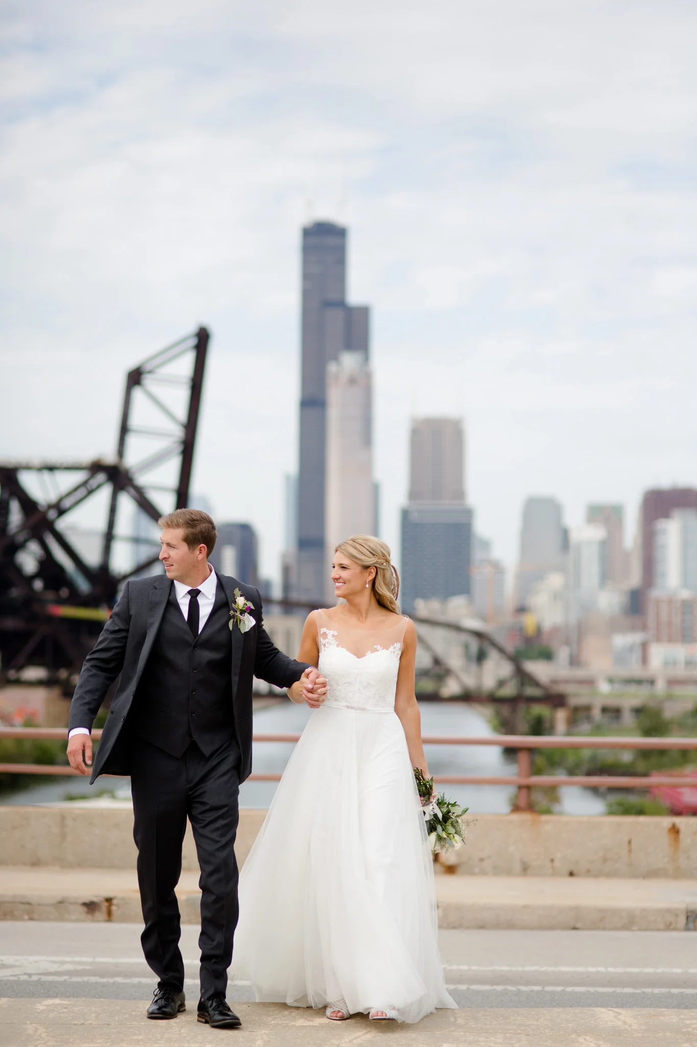 bridgeport-art-center-wedding-photos-17.jpg