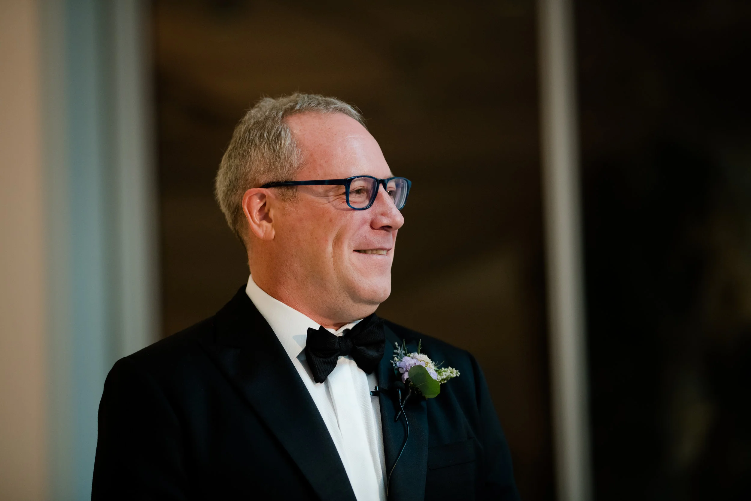 Elegant Modern Wing Wedding at the Art Institute of Chicago24.jpg
