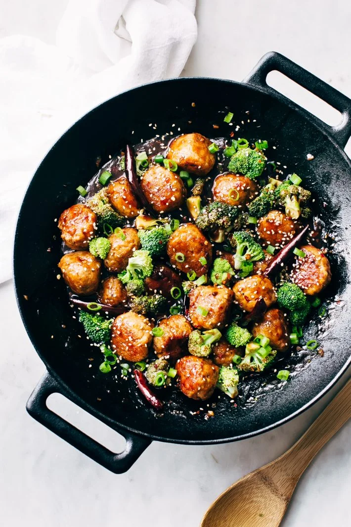 General-Tsos-Chicken-Meatballs-14-710x1065.jpg