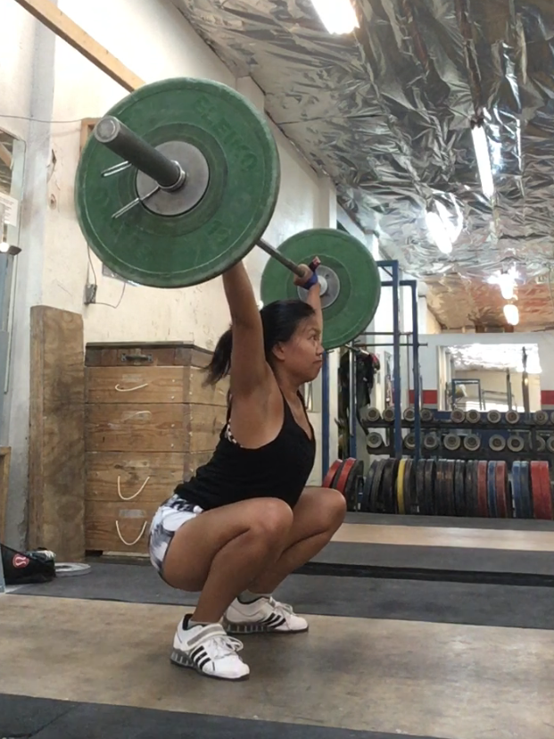 How to stick to an Olympic weightlifting program while traveling long term