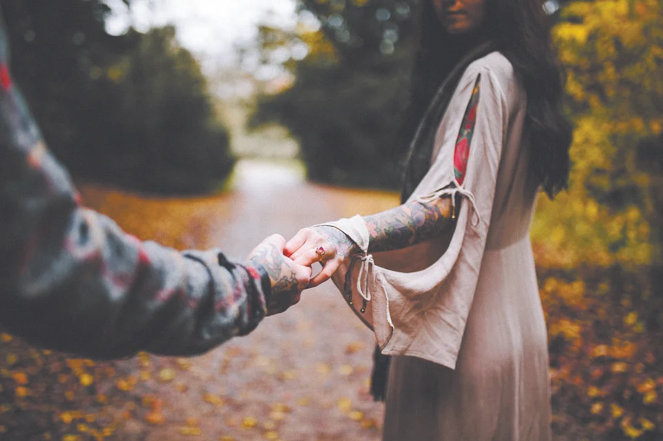 COLOUR broken love photo.jpg