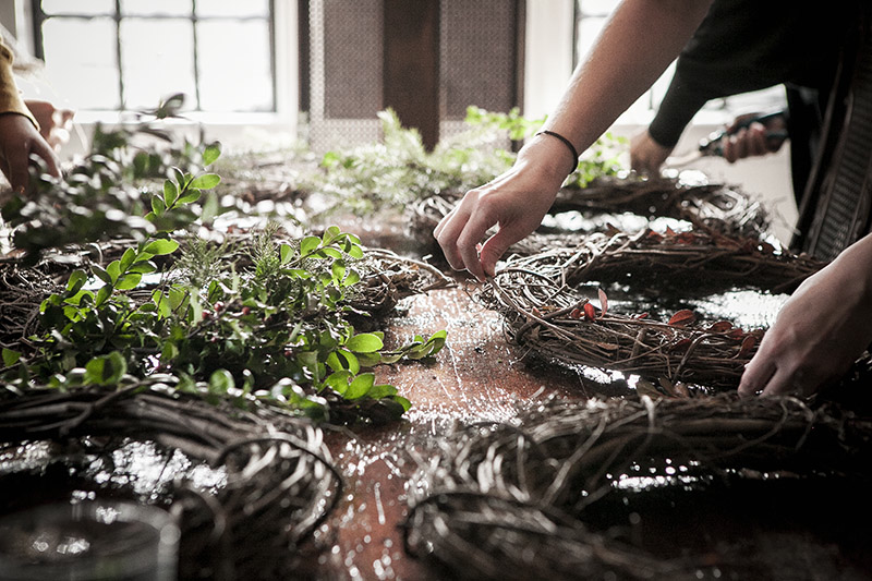 Annual Winter Wreath-Making Workshop Sponsored by Florage