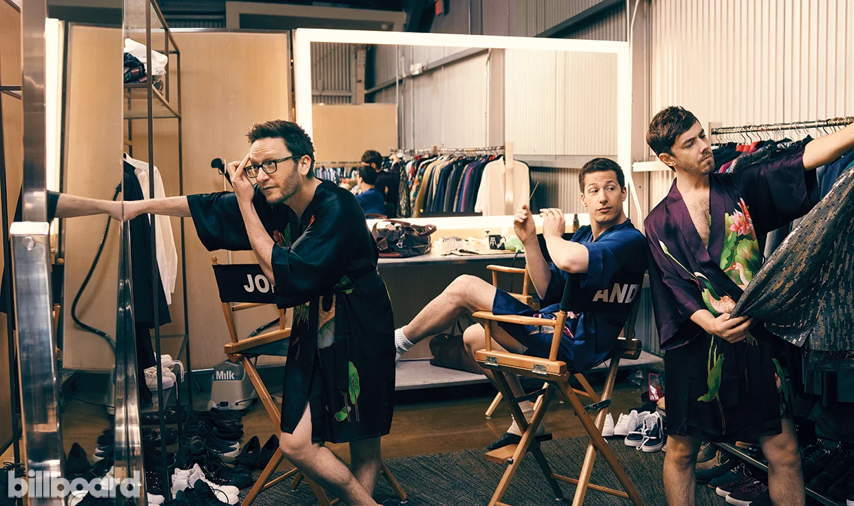 lonely island billboard 2.JPG