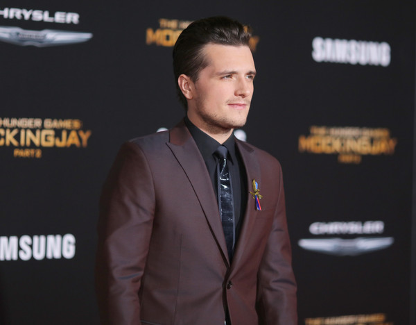 Josh+Hutcherson+Premiere+Lionsgate+Hunger+pjxTu2BjcnNl-1.jpg