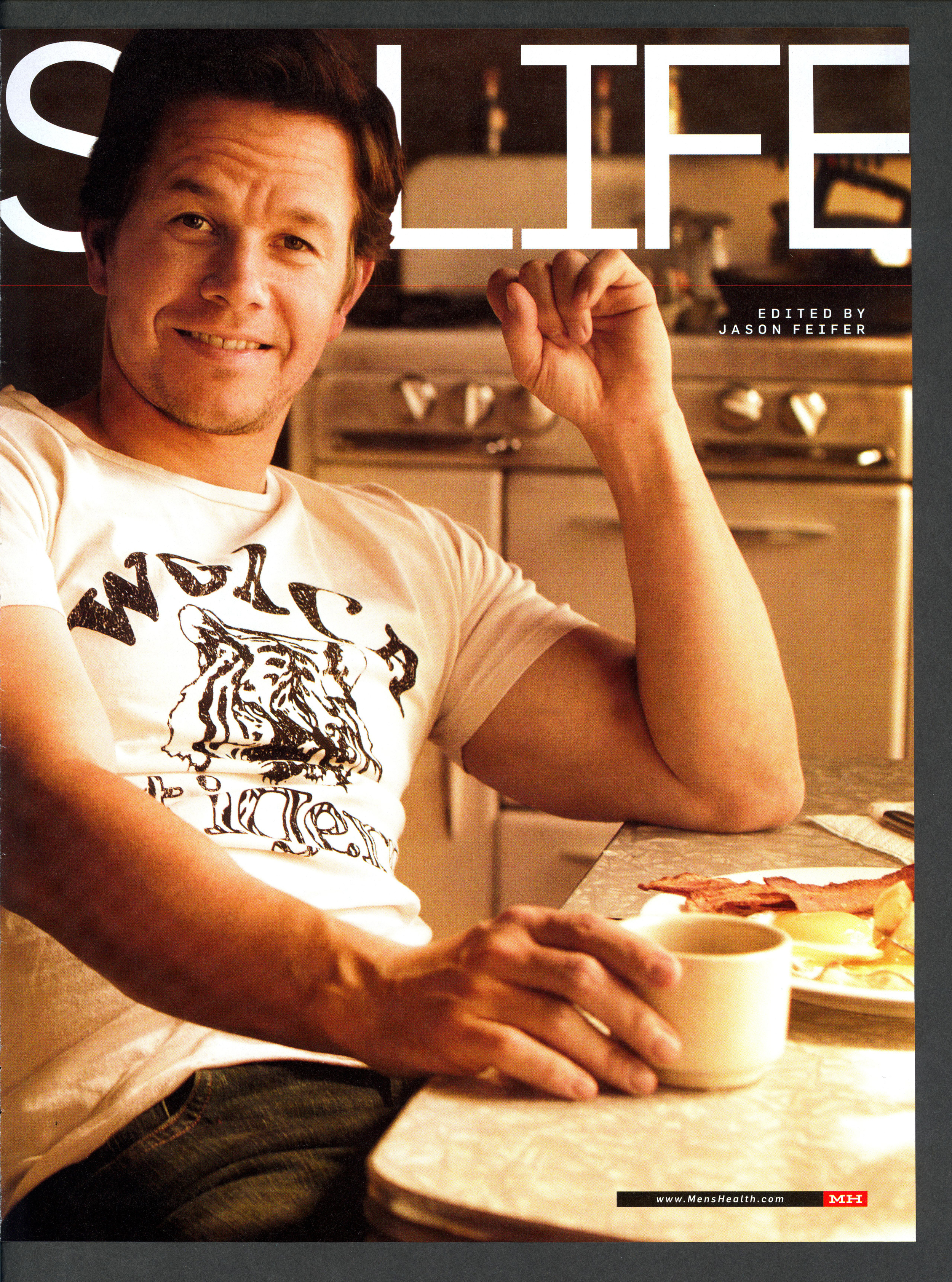 ap_kv_menshealth_samjones_markwahlberg_dec10_2.jpg