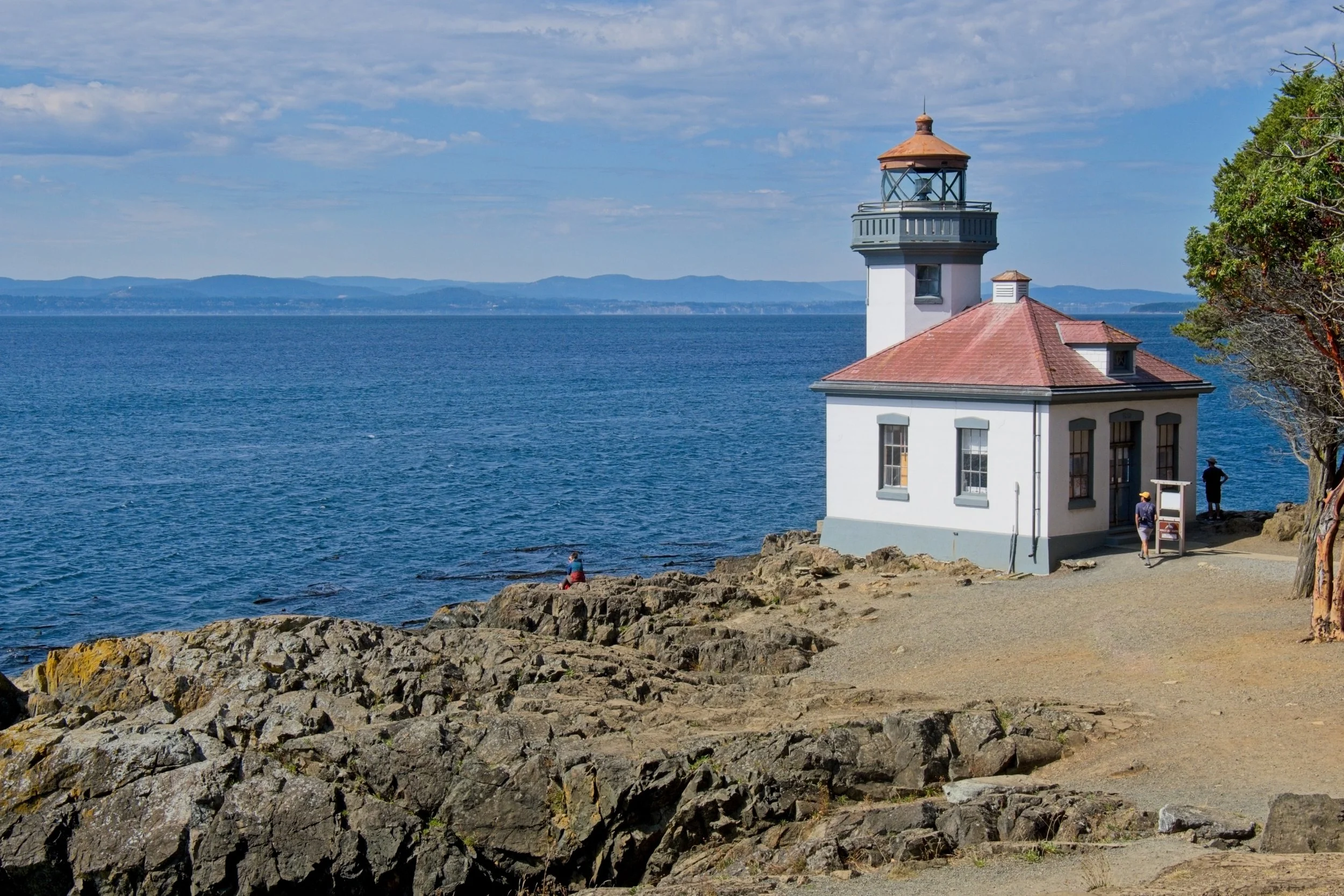Light house IslandsS an Juan .jpg