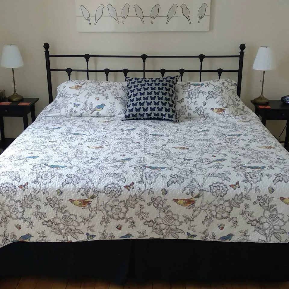 KingBedSuite.jpeg