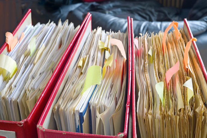 How to Decide What to Keep or Toss After Graduation_SpareFoot.jpeg