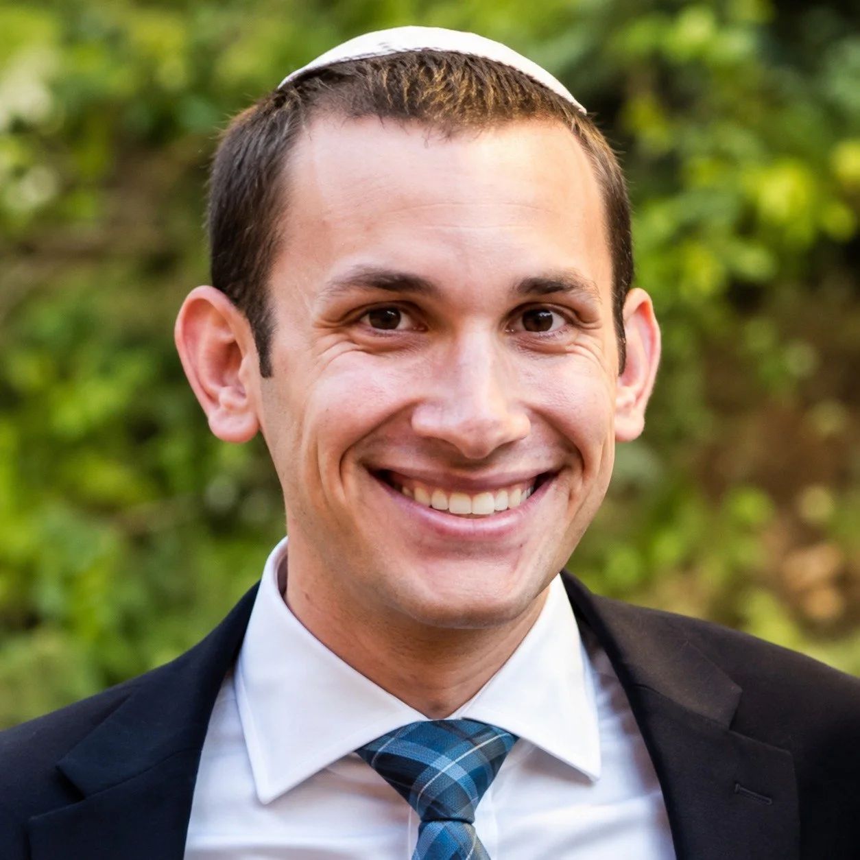R. Yoni Nouriel