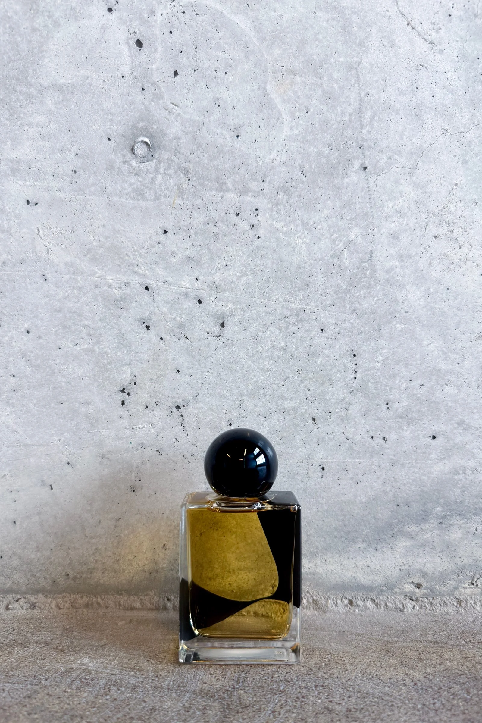 FOLIE-A-PLUSIEURS-PERFUME_MINAMI-PERFUME.jpg