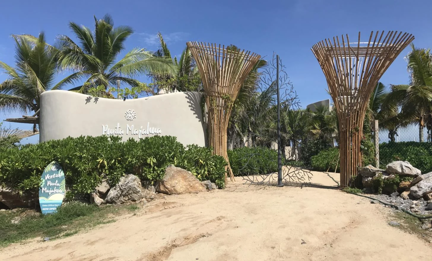 Welcome to Punta Majahua