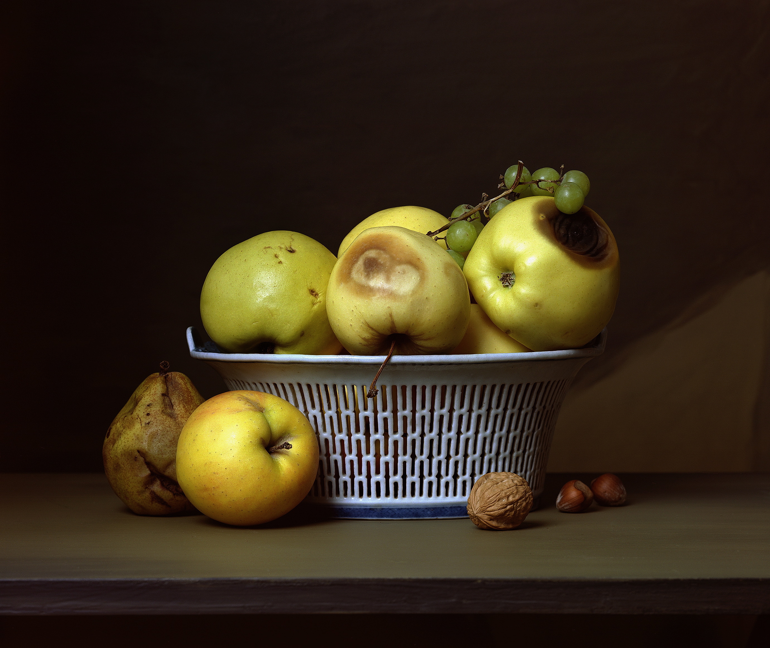   Apples in a Porcelain Basket ,&nbsp;2008, 15 x 18.25 inches, C-print 