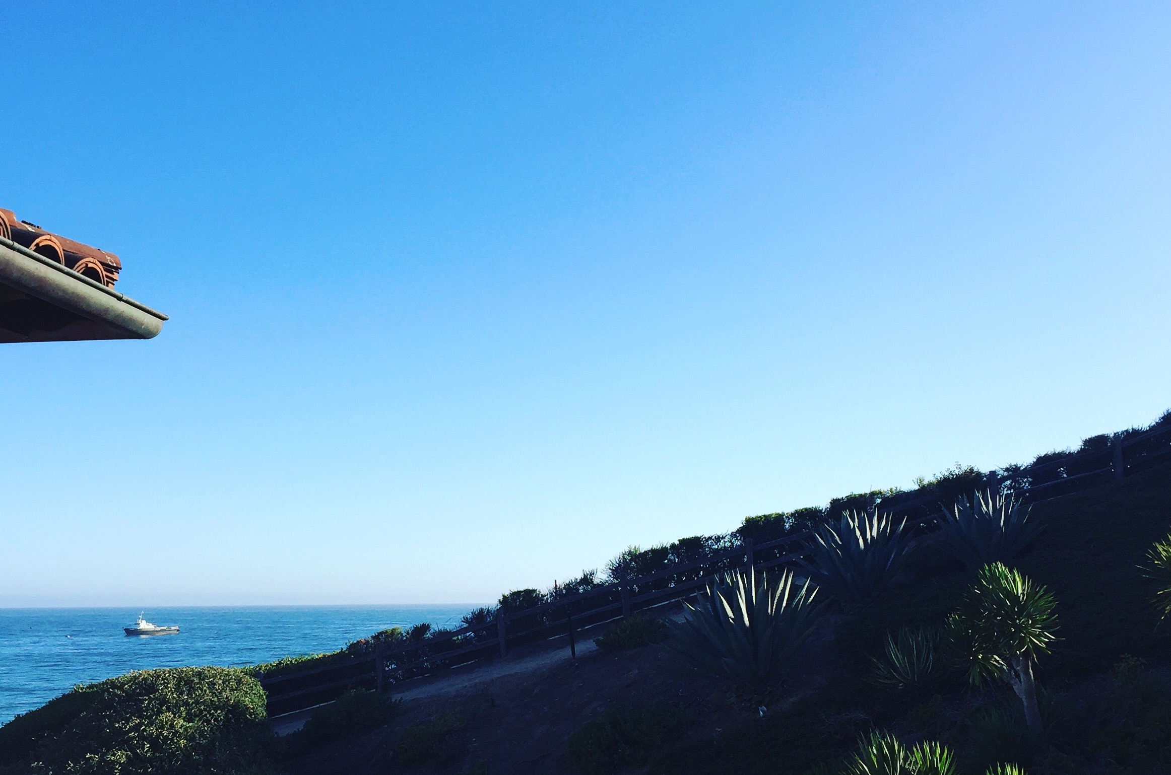 A Midsummer Day’s Product Round Up: Beach Please Edition