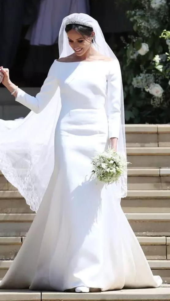 Sparkle Like Meghan Markle With A Boat Neck