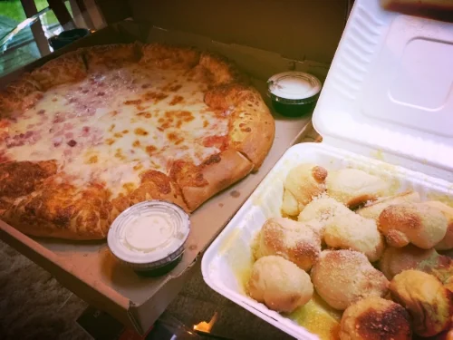 We only eat healthy things at the coast like this all natural pizza and garlic balls.