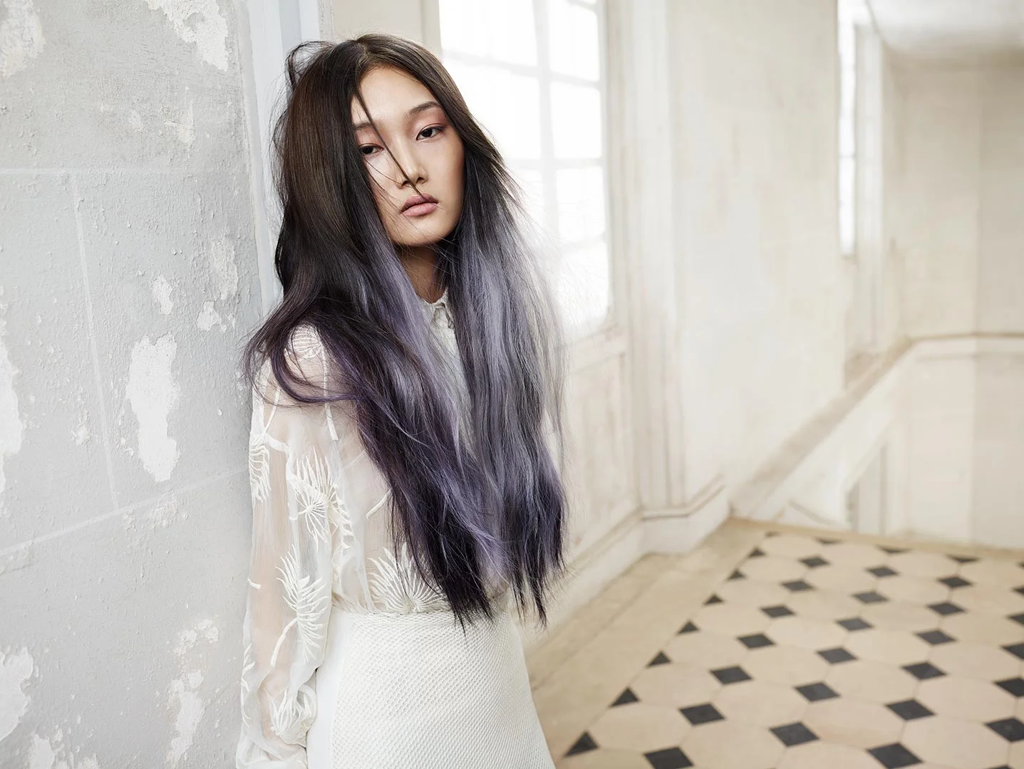 This very editorial interpretation of Bronde known as Vronde showcases light silvery, violet accents on a nearly-black base.