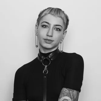 LUISA POPOVICSTYLIST