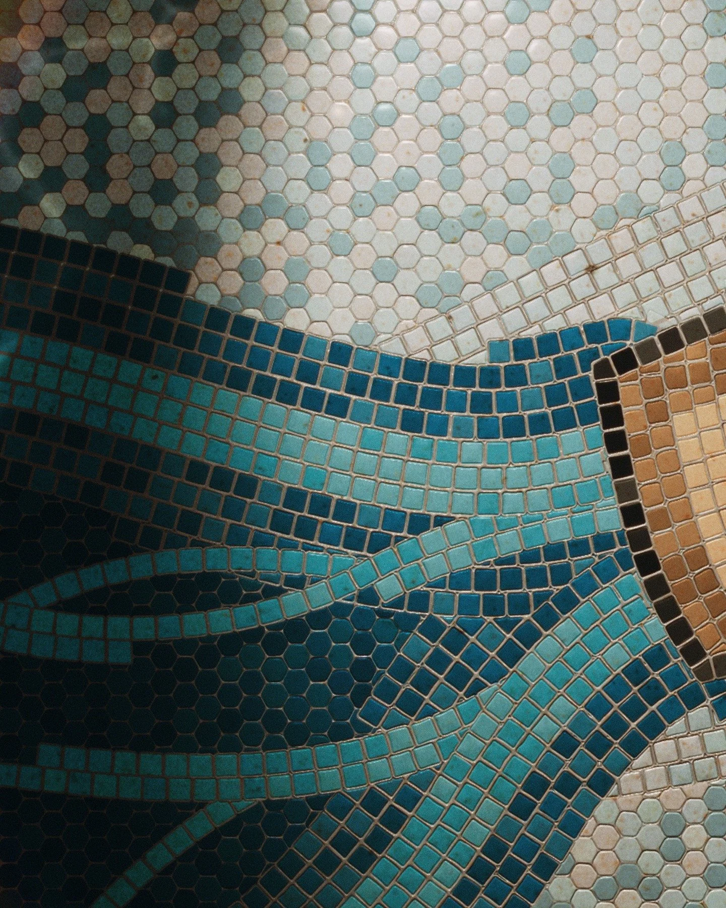 Tiles
- Unused style frames for a main title animation
// After Effects