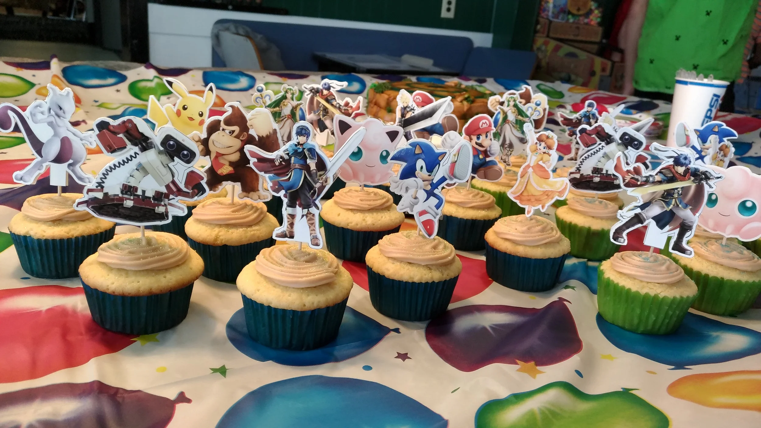 bdaycupcakes-1-web.jpg