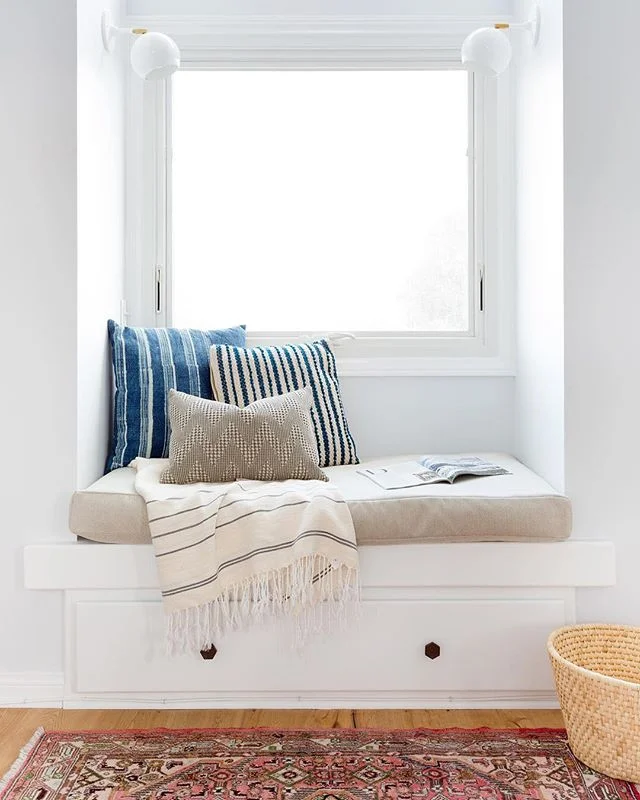 Who&rsquo;s ready to cozy on up here ?!?!? 🙋🏻&zwj;♀️🙋🏻&zwj;♀️🙋🏻&zwj;♀️ The snow is coming down and we&rsquo;re off to hit the slopes. Wish me (and my shins) luck. 📸 @amybartlam for #CWS