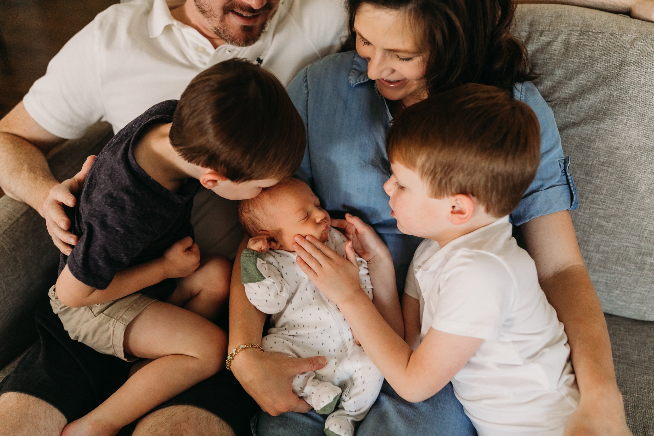 relaxed, natural baby photos