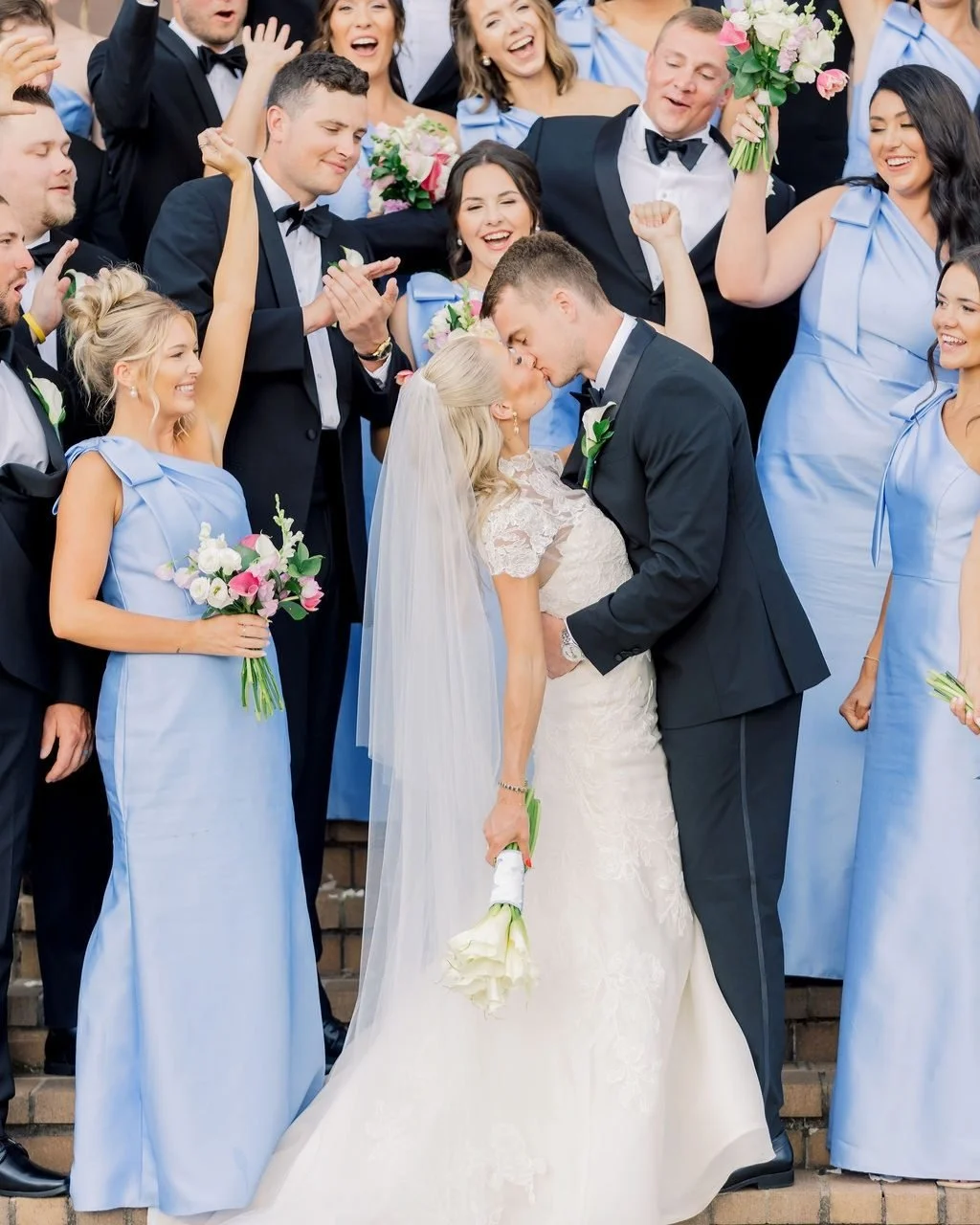 Jamie and Will&rsquo;s wedding was a reminder of what matters most-- celebrating love while surrounded by the friends and family who shaped their story, stood by them, and now witness the start of their next chapter together 🤍🥂

Venue: @crosscreekv